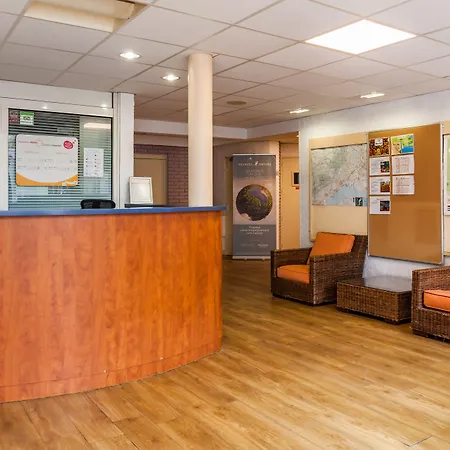 Pierre & Les Terrasses Du Parc Ξενοδοχείο με διαμερίσματα 2*