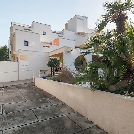Appart hôtel Résidence Pierre&vacances Les Terrasses Du Parc 2*