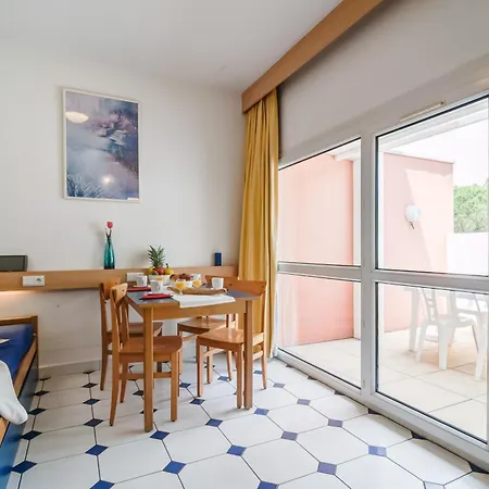 Pierre & Les Terrasses Du Parc La Grande-Motte