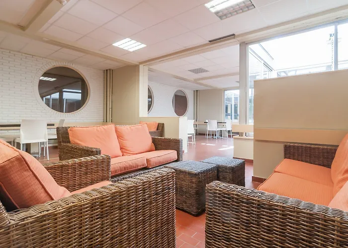 Pierre & Les Terrasses Du Parc 2* La Grande-Motte