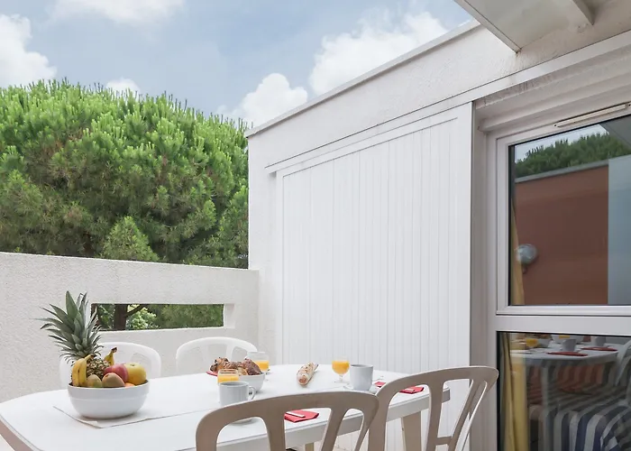 Pierre & Les Terrasses Du Parc La Grande-Motte