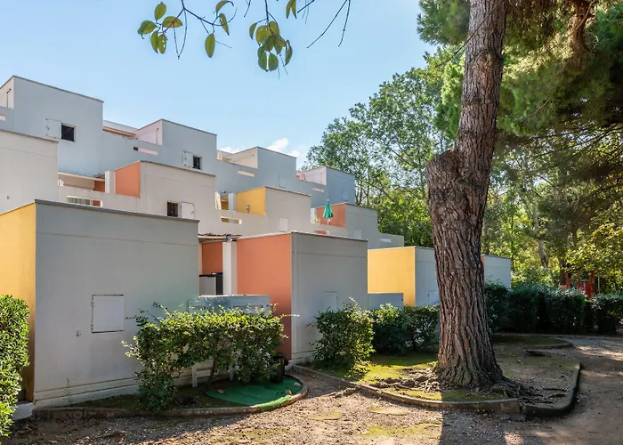 Apart-hotel Pierre & Les Terrasses Du Parc