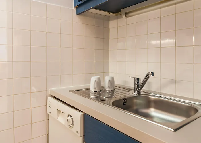 Pierre & Les Terrasses Du Parc Ξενοδοχείο με διαμερίσματα 2*