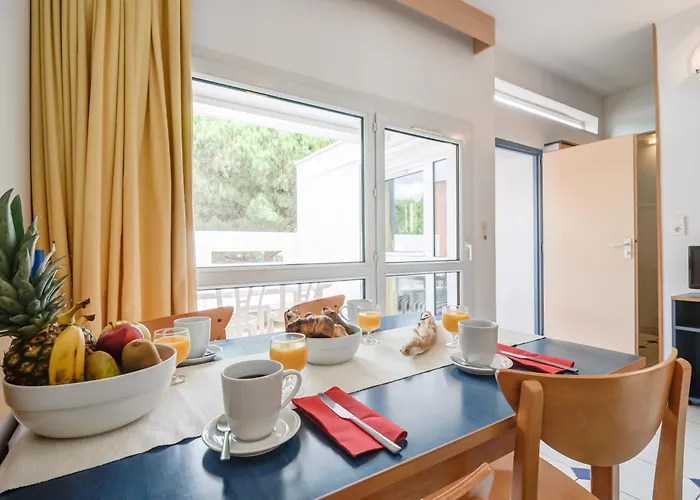 Ξενοδοχείο με διαμερίσματα Pierre & Les Terrasses Du Parc